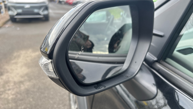 Toyota Yaris Cross 1.5 Hybrid Excel 5dr CVT Hybrid Estate